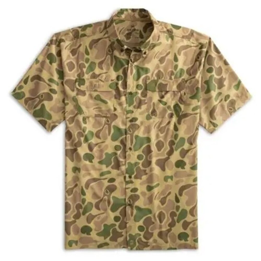 Men's Short Sleeve Camouflage Button-Up Shirt - Tan/Green